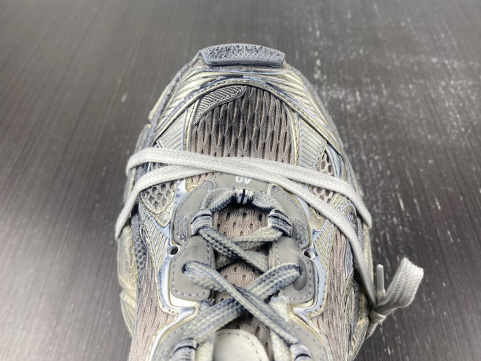 blc* 3xl sneaker