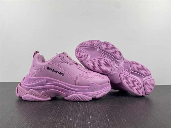 blc* triple s trainer