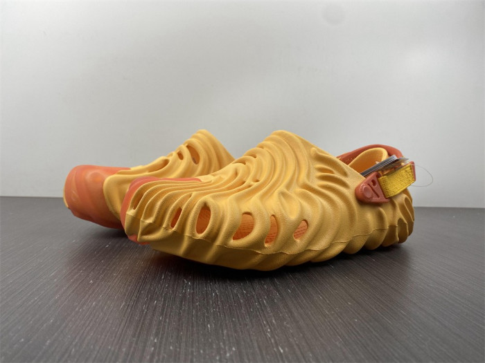 crocs pollex clog by salehe bembury urchin