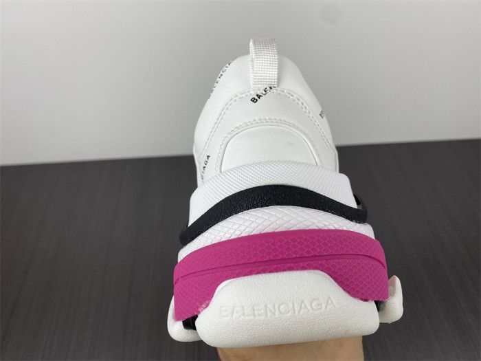 blc* triple s trainer