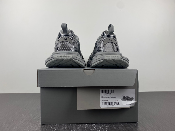 blc* 3xl sneaker