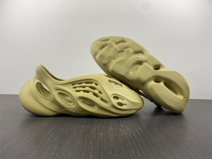 Adidas Yeezy Foam Runner Sulfur - GV6775