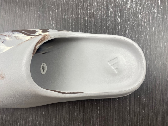 ADIDAS Yeezy Slides customize