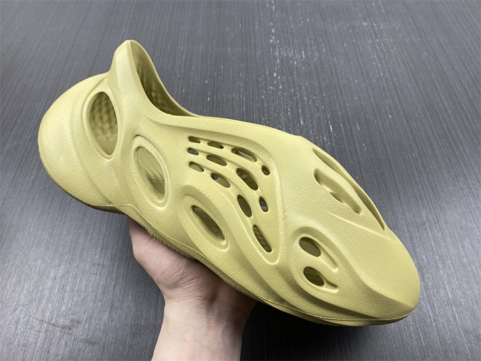 Adidas Yeezy Foam Runner Sulfur - GV6775