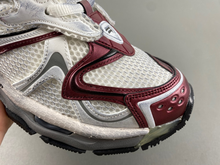 blcg runner sneaker