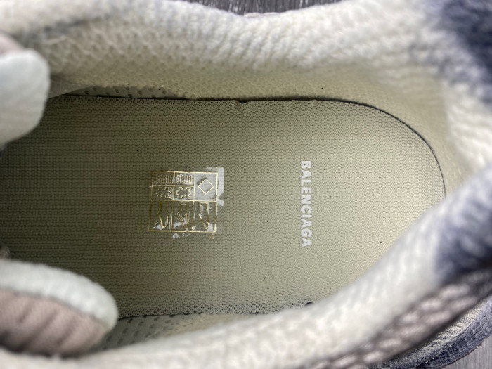 blc* 3xl sneaker