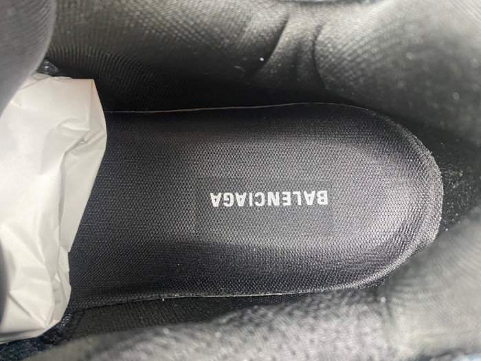 blcg runner sneaker