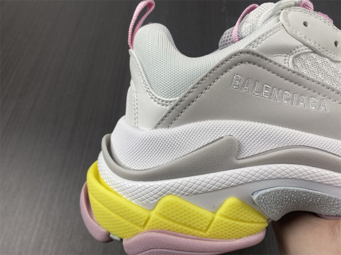 blc* triple s trainer