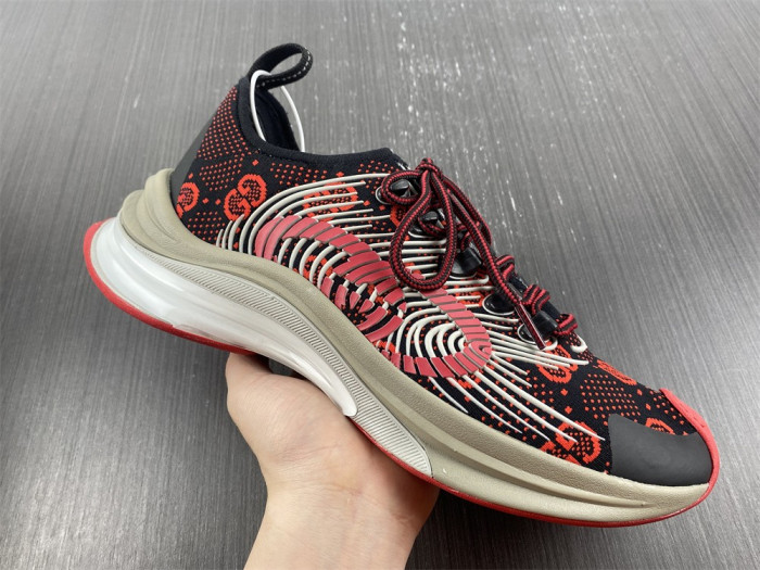 gucc1 run sneaker