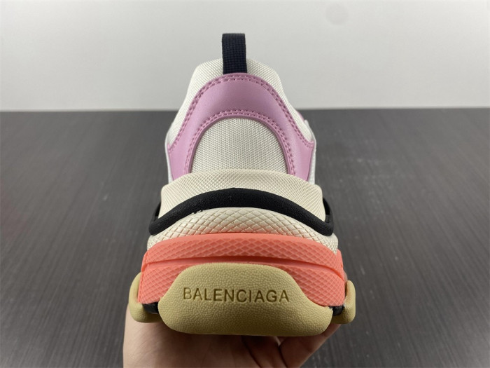 blc* triple s trainer