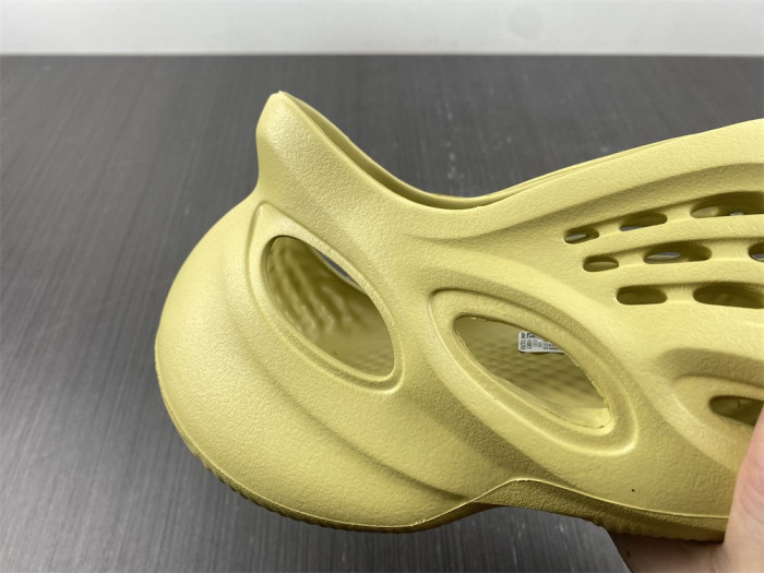 Adidas Yeezy Foam Runner Sulfur - GV6775