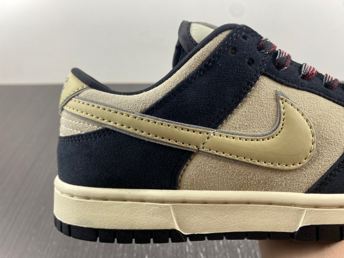 nike dunk low "black suede" dv3054-001