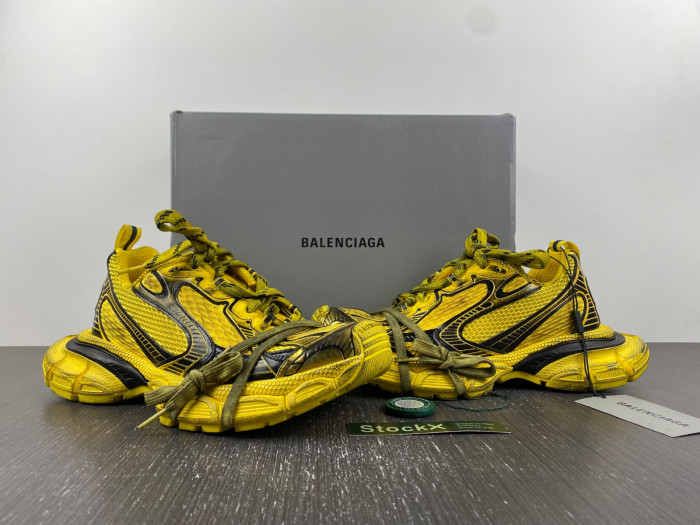 blc* 3xl sneaker