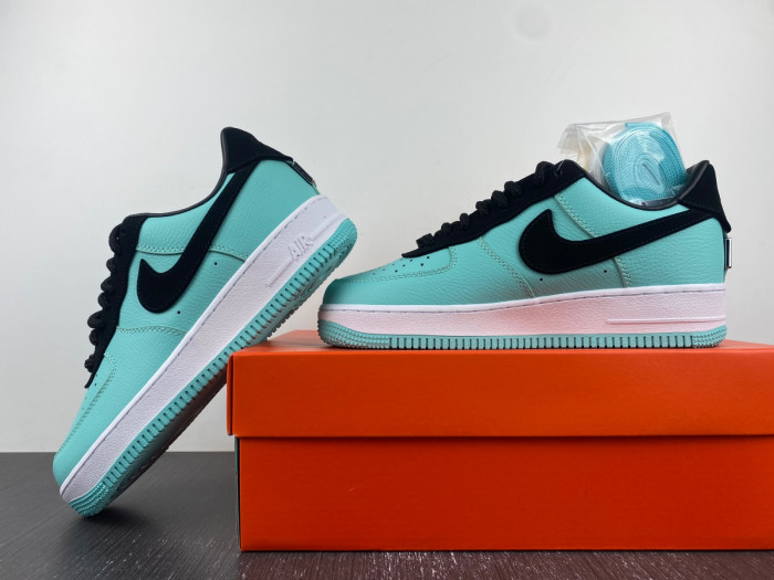 T*f*ny & co. x nike air force 1 low blue dz1382-002