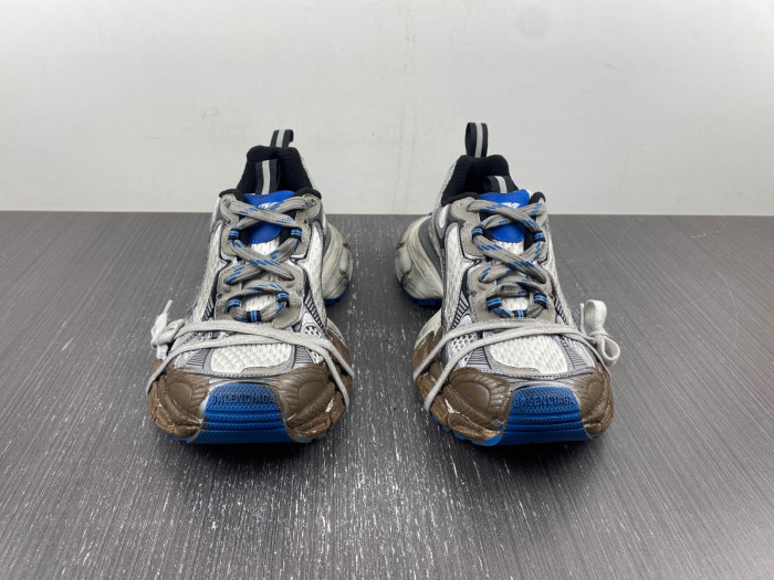blc* 3xl sneaker