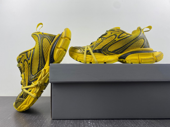 blc* 3xl sneaker