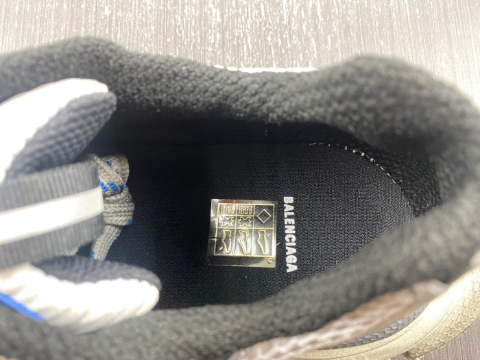 blc* 3xl sneaker