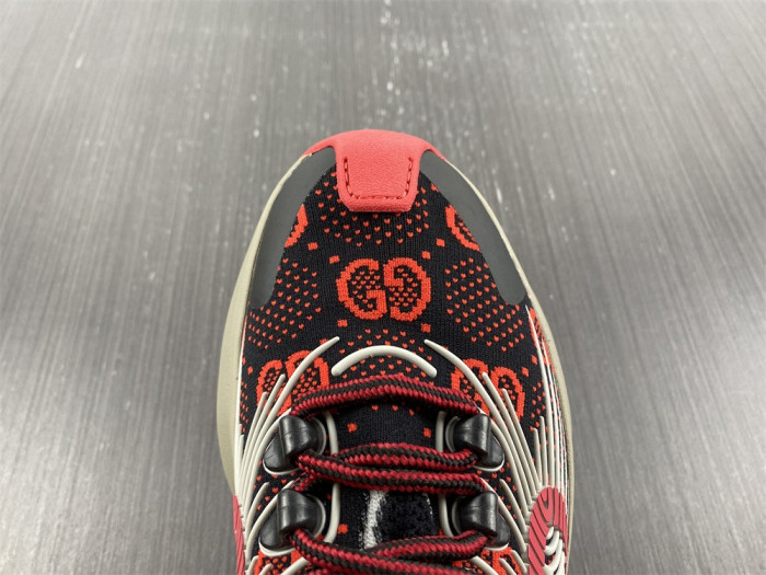 gucc1 run sneaker
