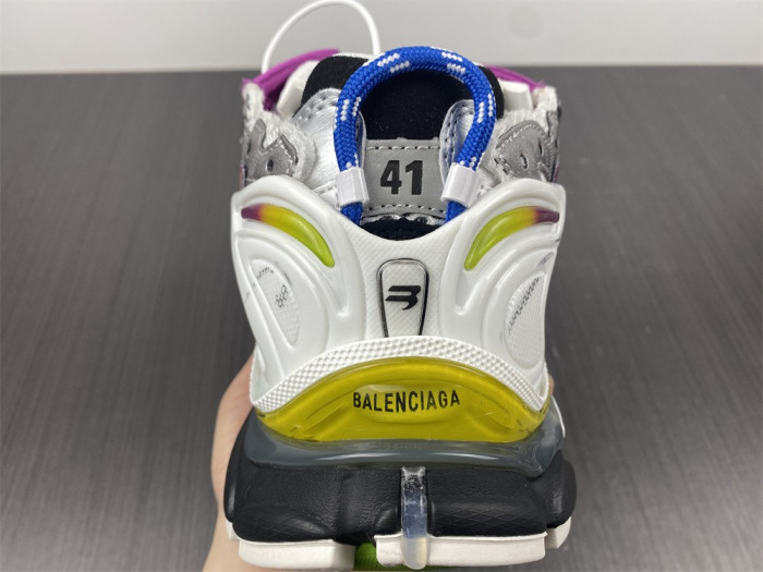 blcg runner sneaker
