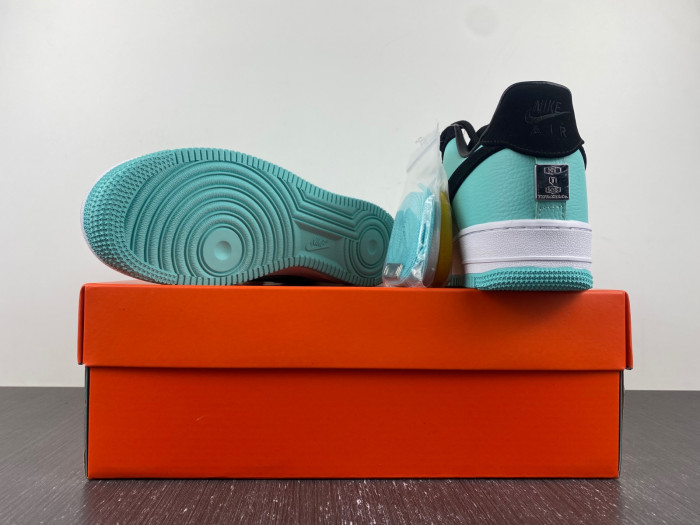 T*f*ny & co. x nike air force 1 low blue dz1382-002
