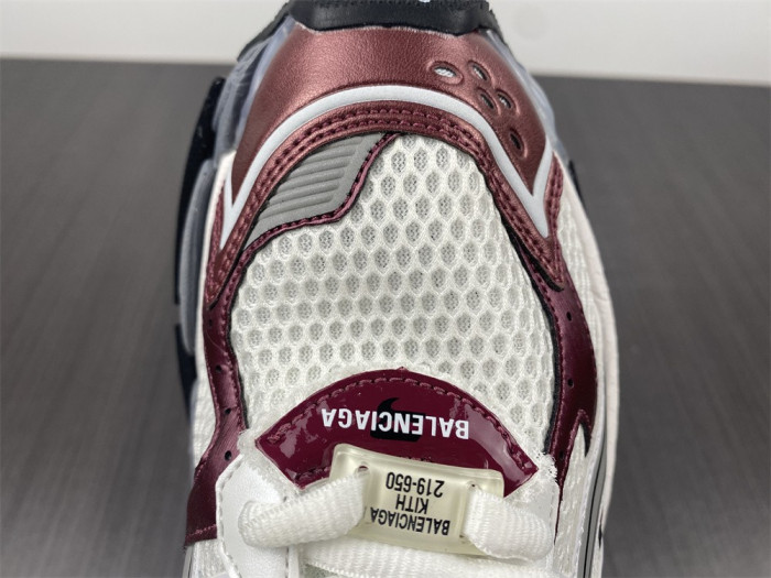 blcg runner sneaker