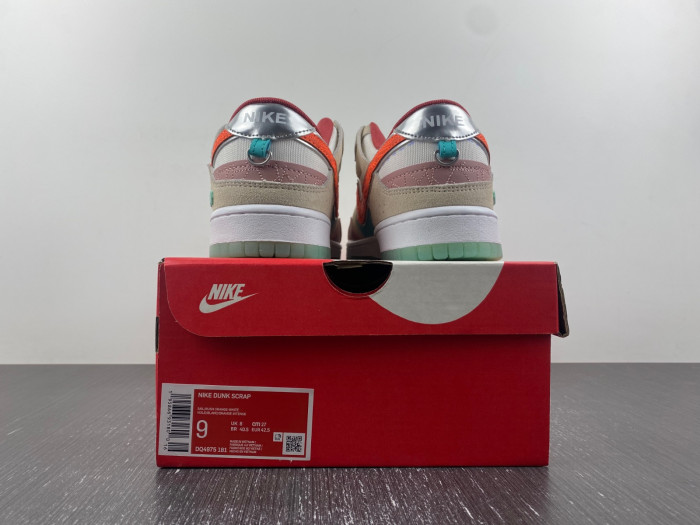 nike dunk low scrap
