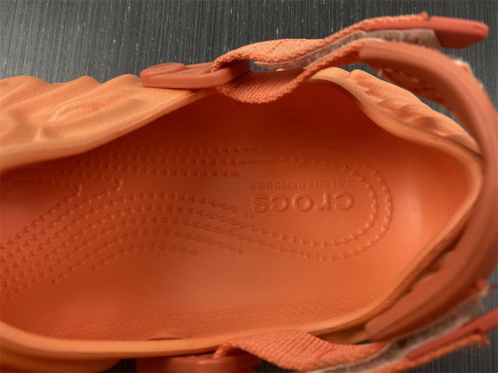 crocs pollex clog by salehe bembury urchin