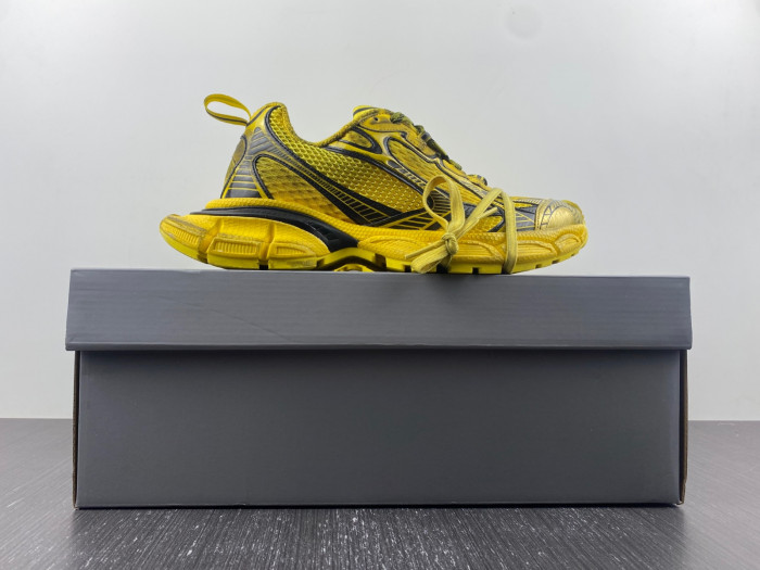 blc* 3xl sneaker