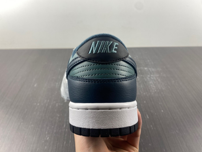 nike dunk low "armory navy" dr9705-300