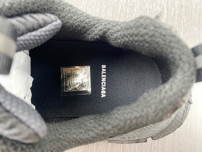 blc* 3xl sneaker