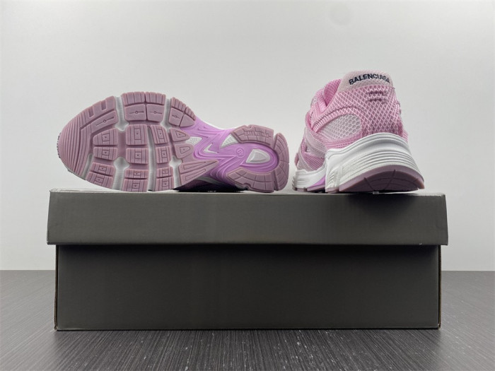blc* phantom sneaker