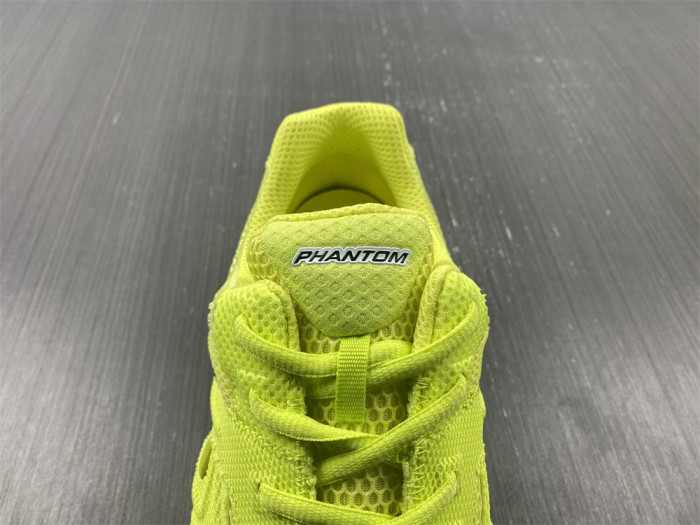 blc* phantom sneaker