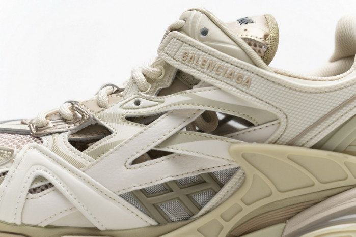 Ba*len*cia*ga track 2 sneaker khaki 570391 w2gn1 9029