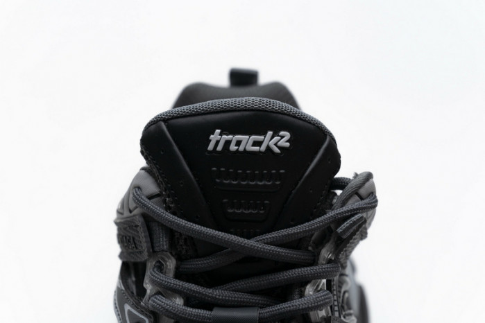 Ba*len*cia*ga track 2 sneaker medium grey 570391 w2gn3 1285