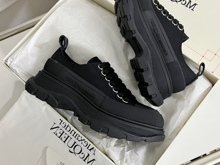mcqueen tread slick