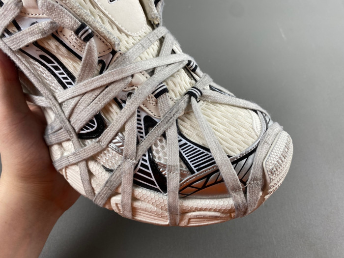 blc* 3xl sneaker