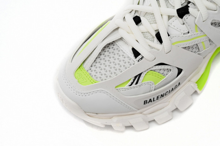 Ba*len*cia*ga tess s. white fluorescenc 542436 w3nu2 7660