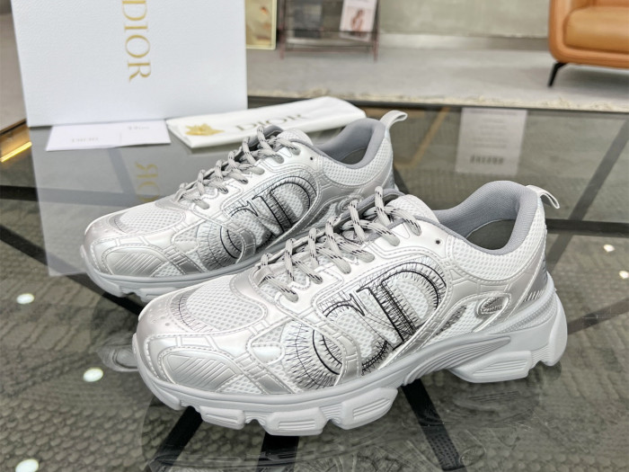 D*or chrono sneaker