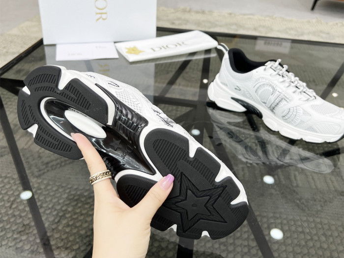 D*or chrono sneaker