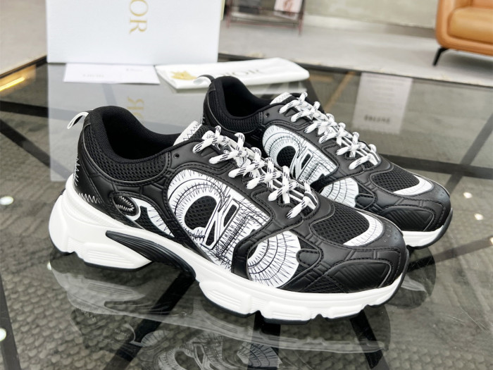 D*or chrono sneaker