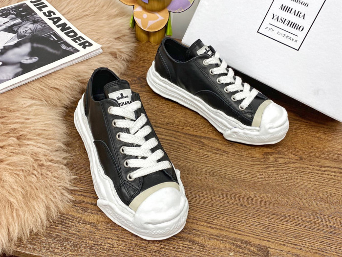 maison mihara yasuhiro low-top sneakers mmy-010