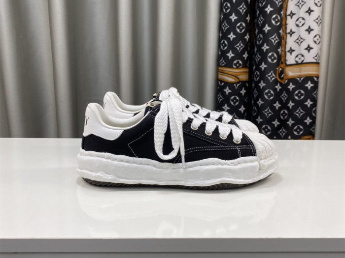 maison mihara yasuhiro low-top sneakers mmy-023