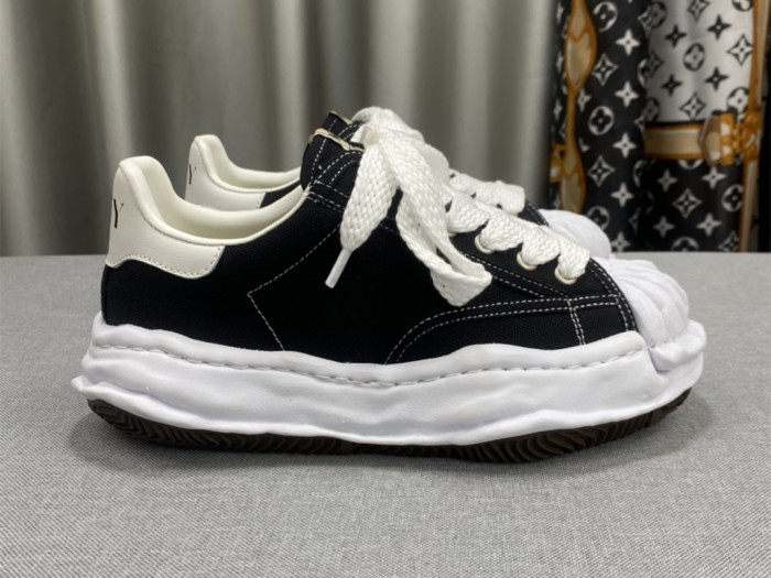 maison mihara yasuhiro low-top sneakers mmy-029