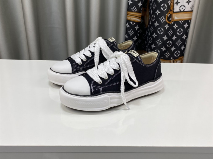 maison mihara yasuhiro low-top sneakers mmy-030