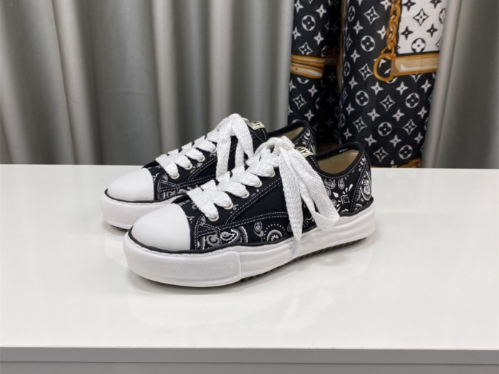 maison mihara yasuhiro low-top sneakers mmy-031