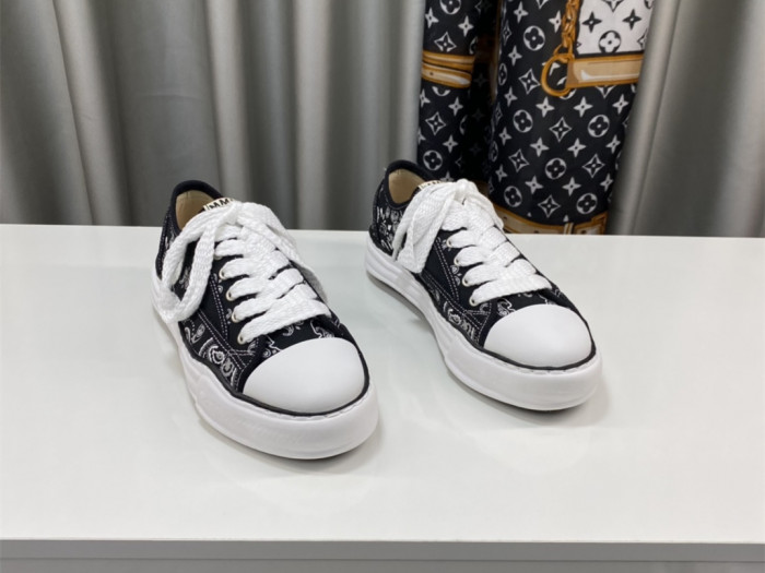 maison mihara yasuhiro low-top sneakers mmy-031