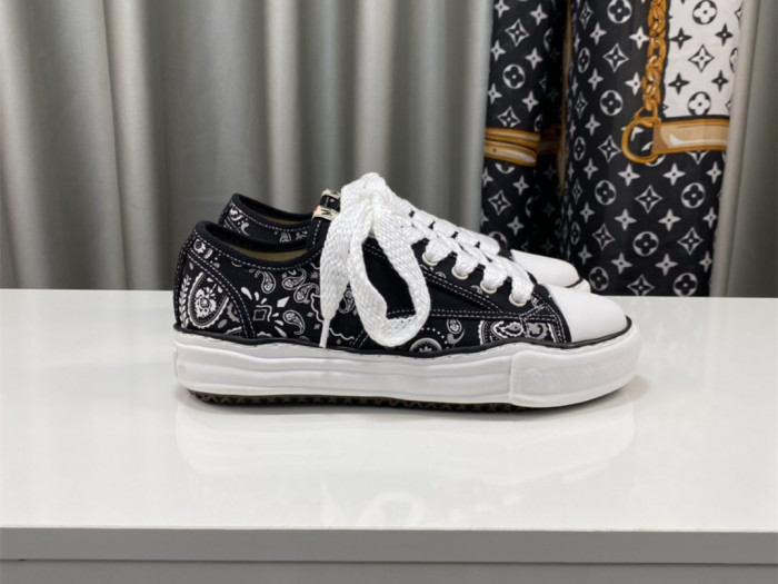 maison mihara yasuhiro low-top sneakers mmy-031