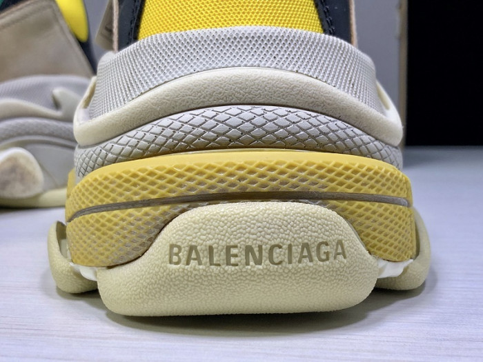 blc* triple s trainer