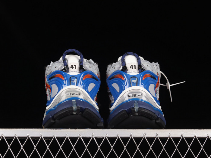 blcg runner sneaker