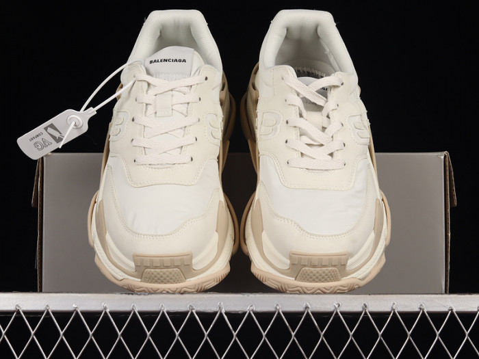 blc* triple s trainer